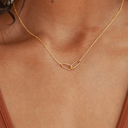 Linked Pendant Necklace