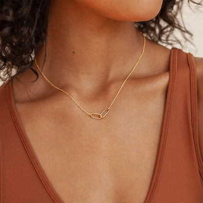 Linked Pendant Necklace