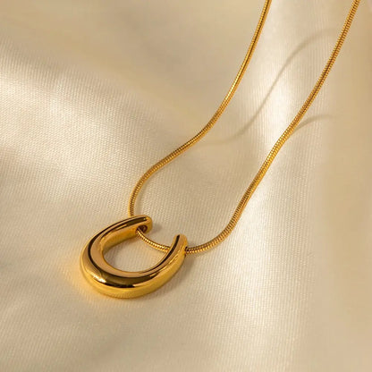 Gold Horse Shoe Necklace